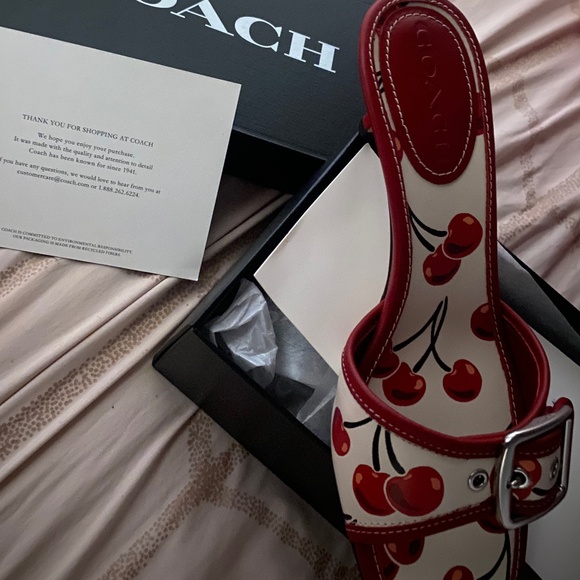 Margot Sandal With Cherry Print - Picture 3 of 8